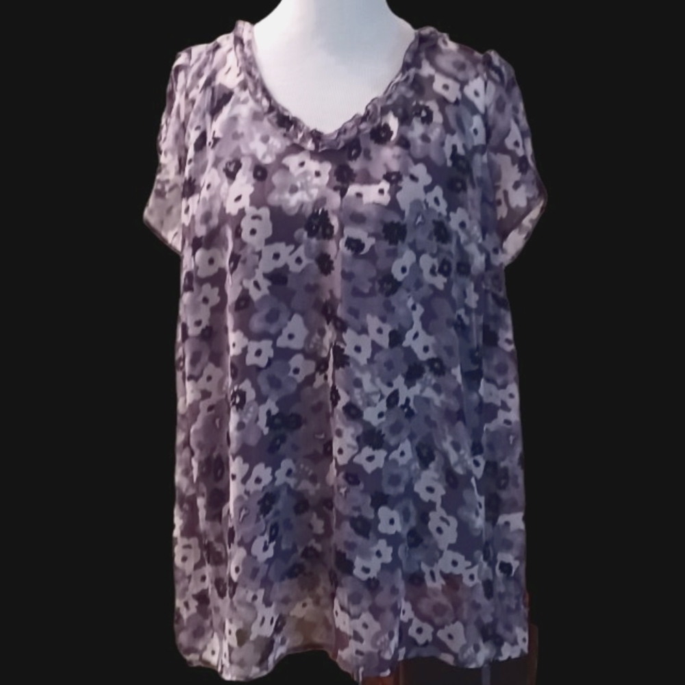 Grey Floral Tunic and Cami Set - Size 18